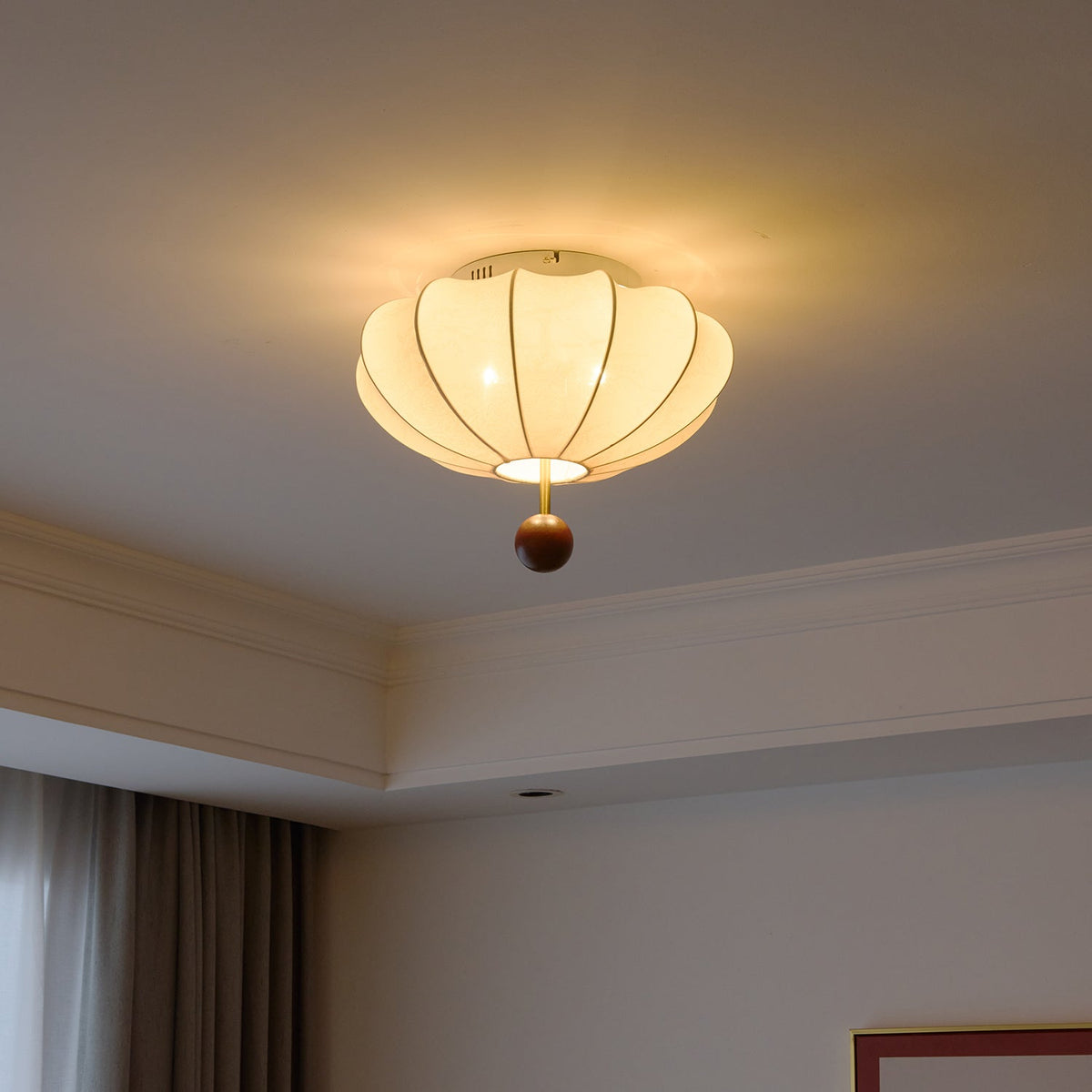 Willow lampa sufitowa z płótna i drewna