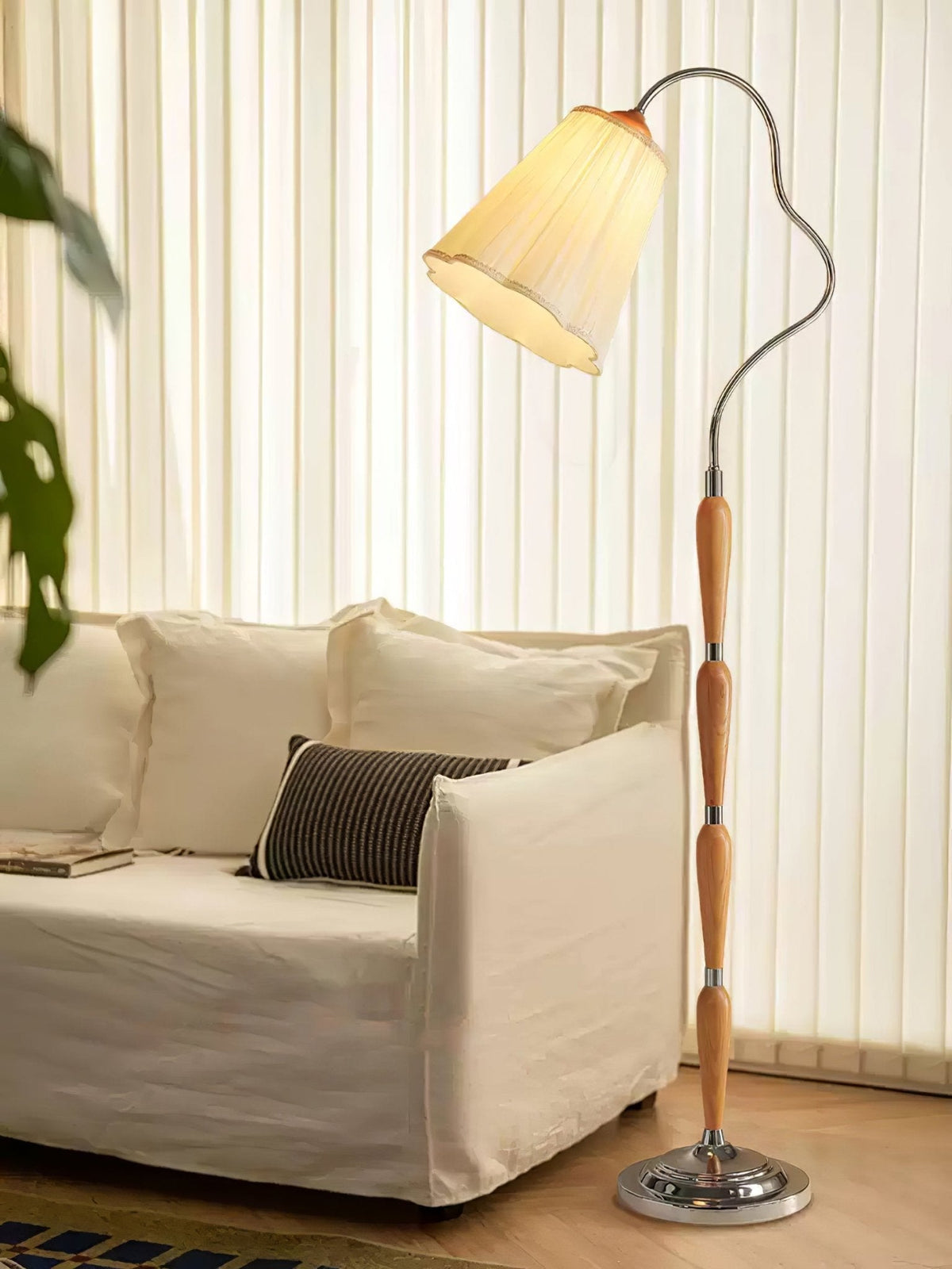 Foster vintage lampa stojąca z drewna