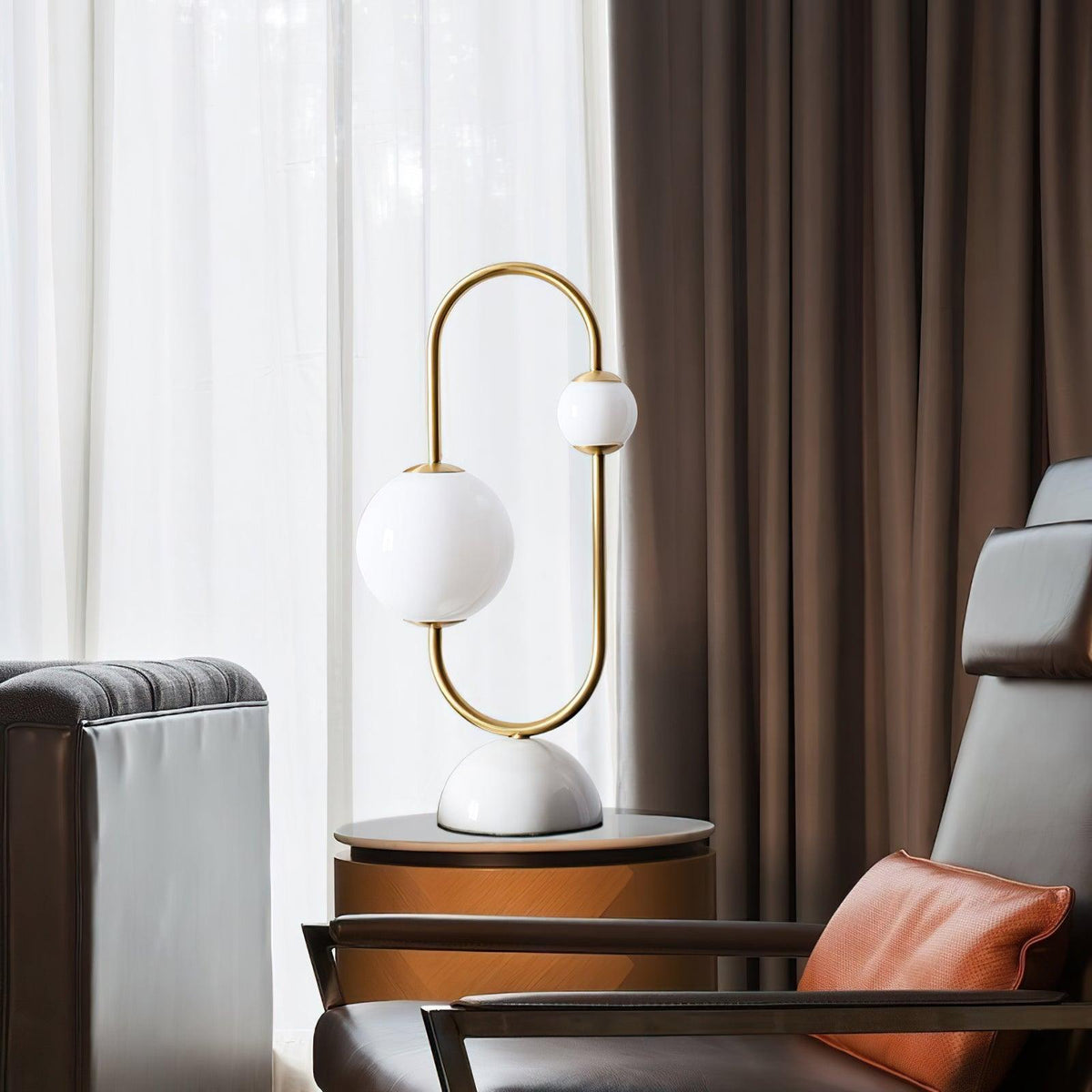 Adin nowoczesna lampa stołowa