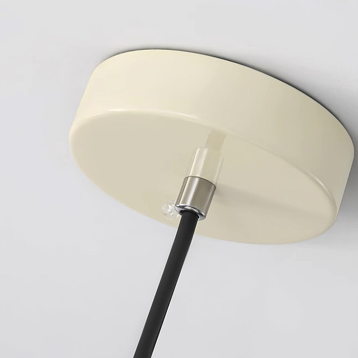Blossi lampa wisząca w kształcie kwiatu