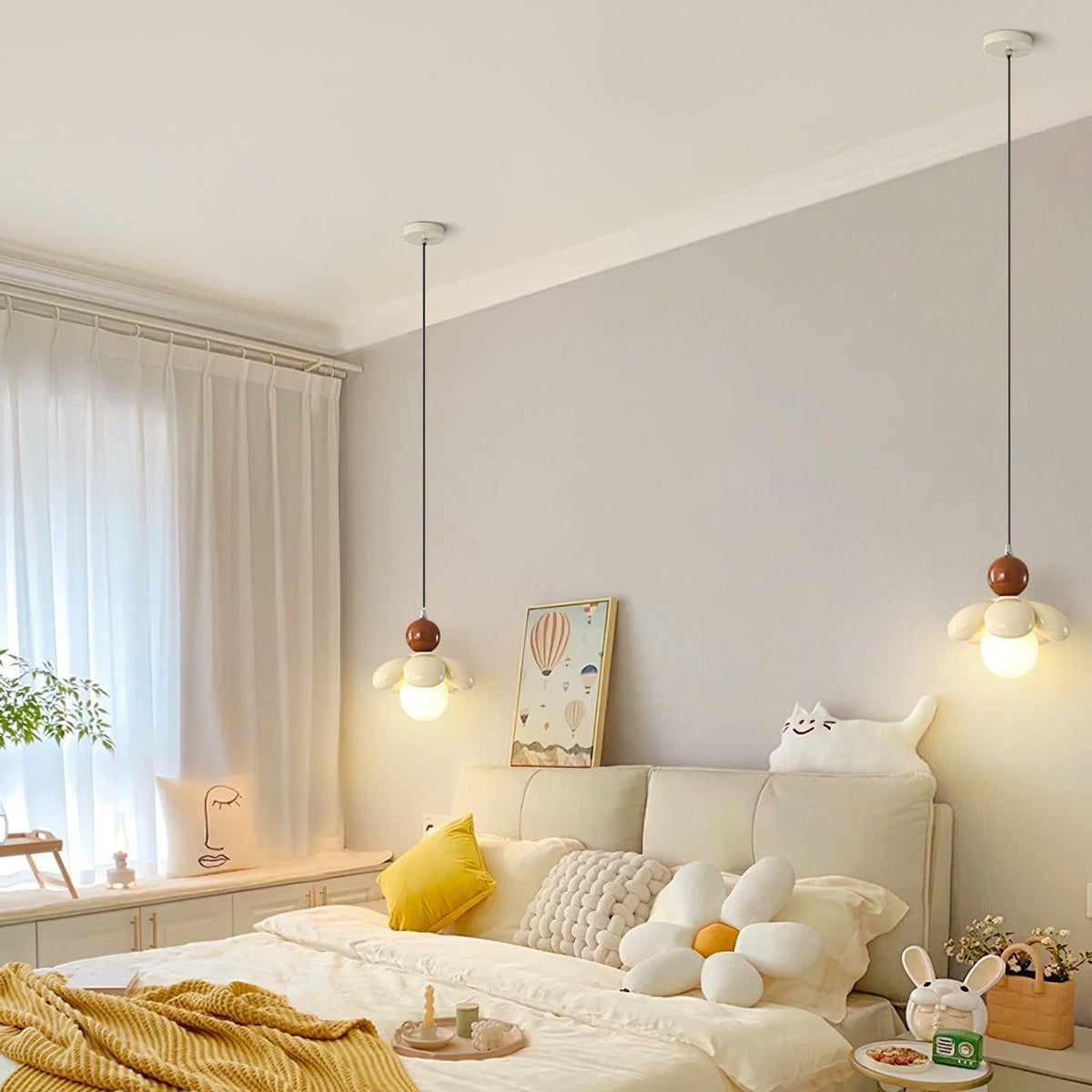 Blossi lampa wisząca w kształcie kwiatu