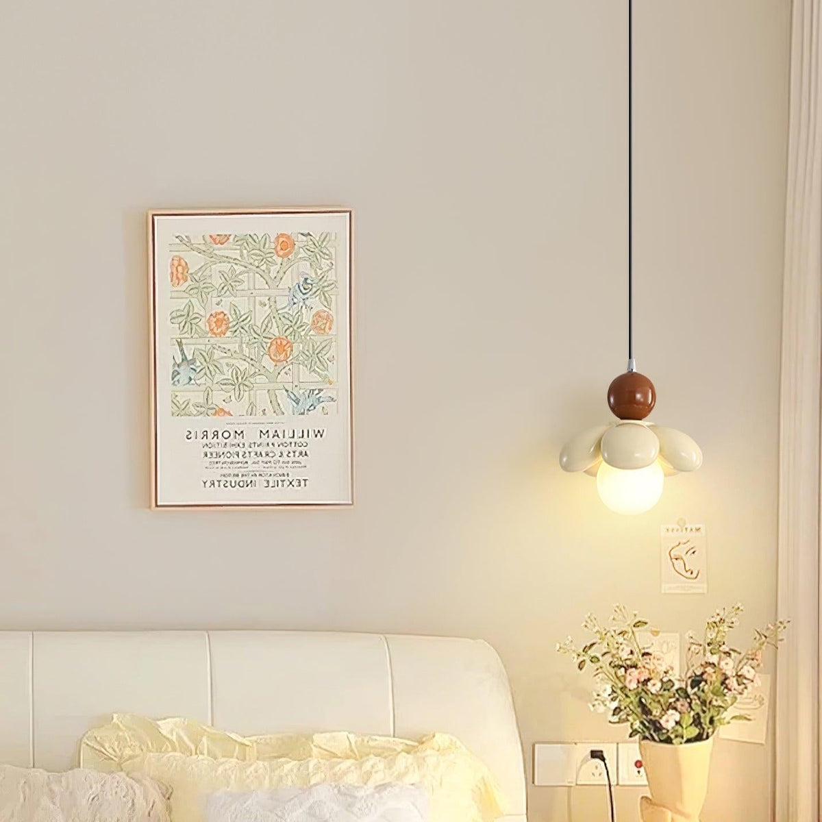Blossi lampa wisząca w kształcie kwiatu