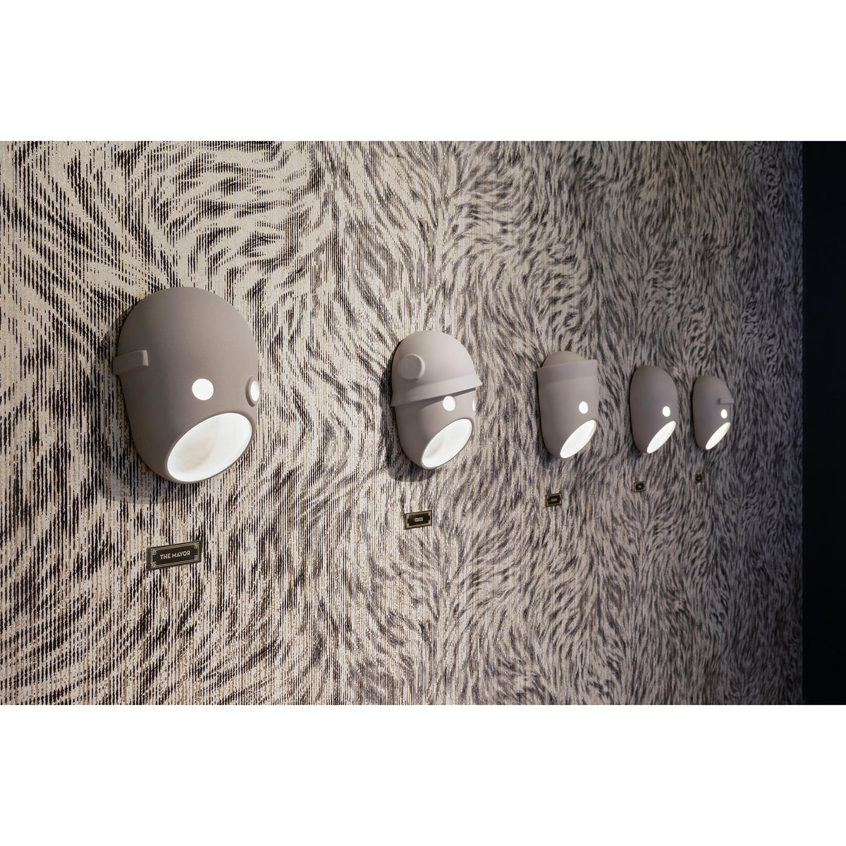 Mask Individual Creativity Resin kinkiet