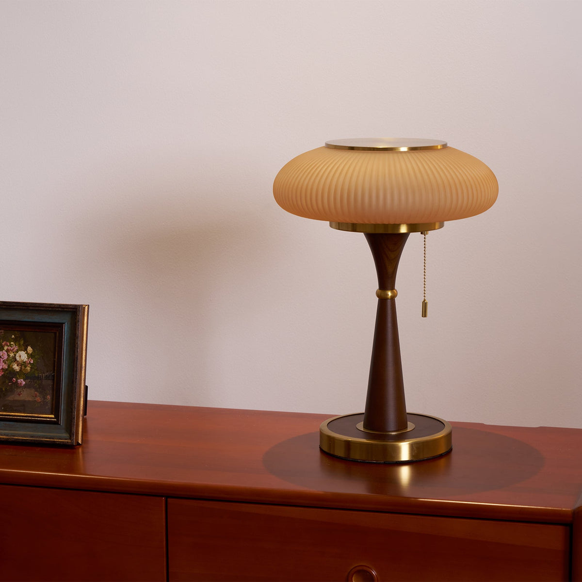 Lampa stołowa Vevelo drewniana retro