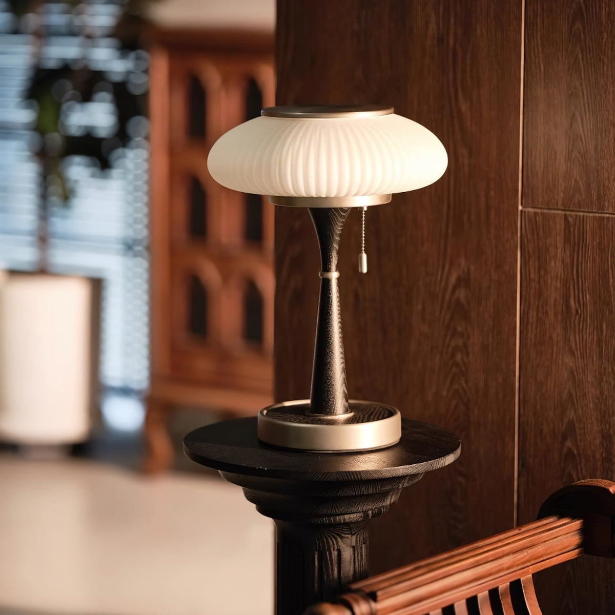 Lampa stołowa Vevelo drewniana retro