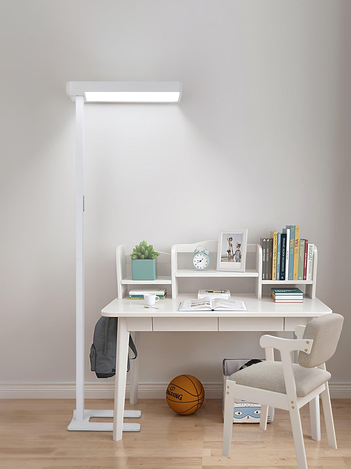 Cithaara elegancka lampa stojąca