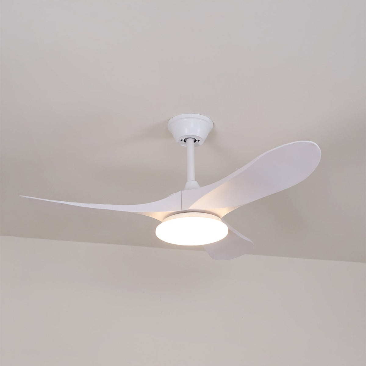 Oriken minimalistyczna lampa sufitowa z wentylatorem