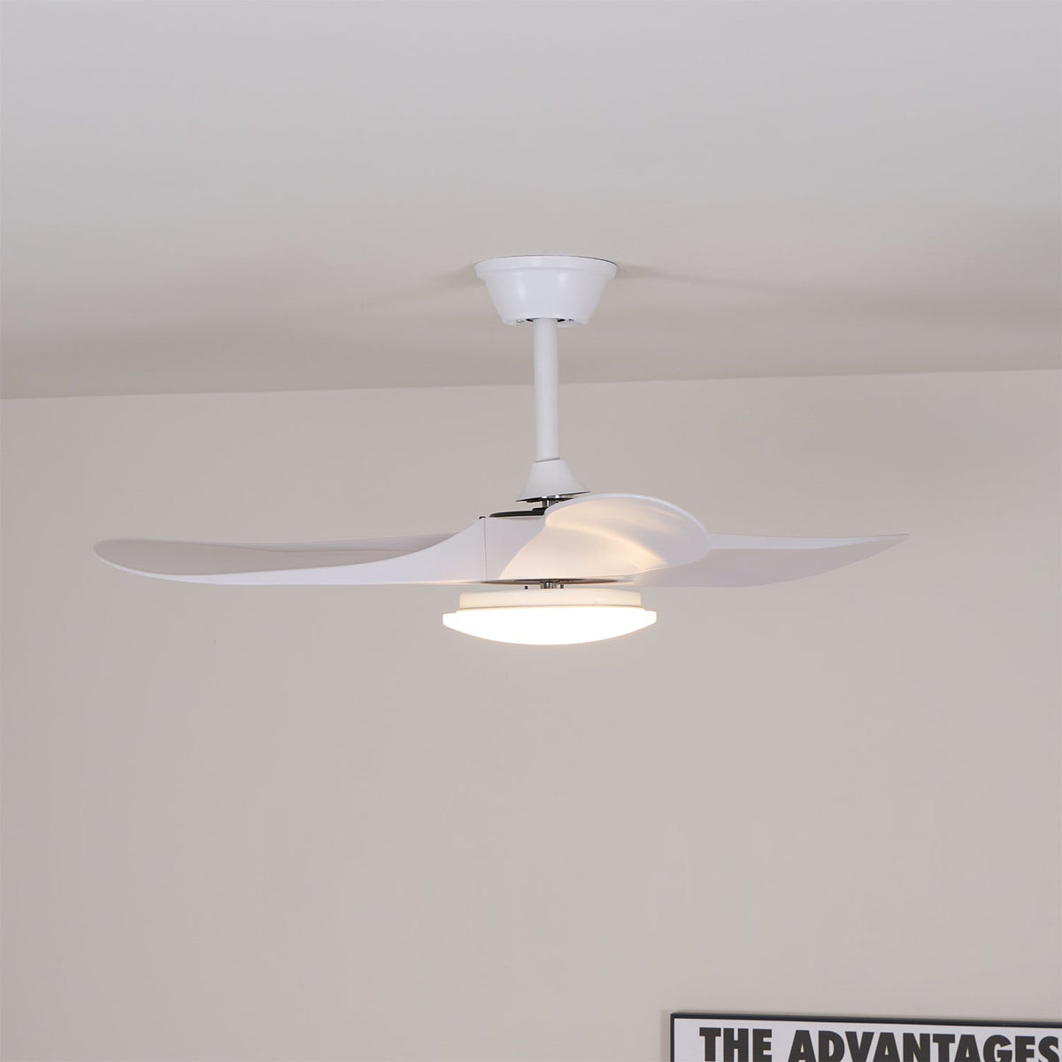 Oriken minimalistyczna lampa sufitowa z wentylatorem