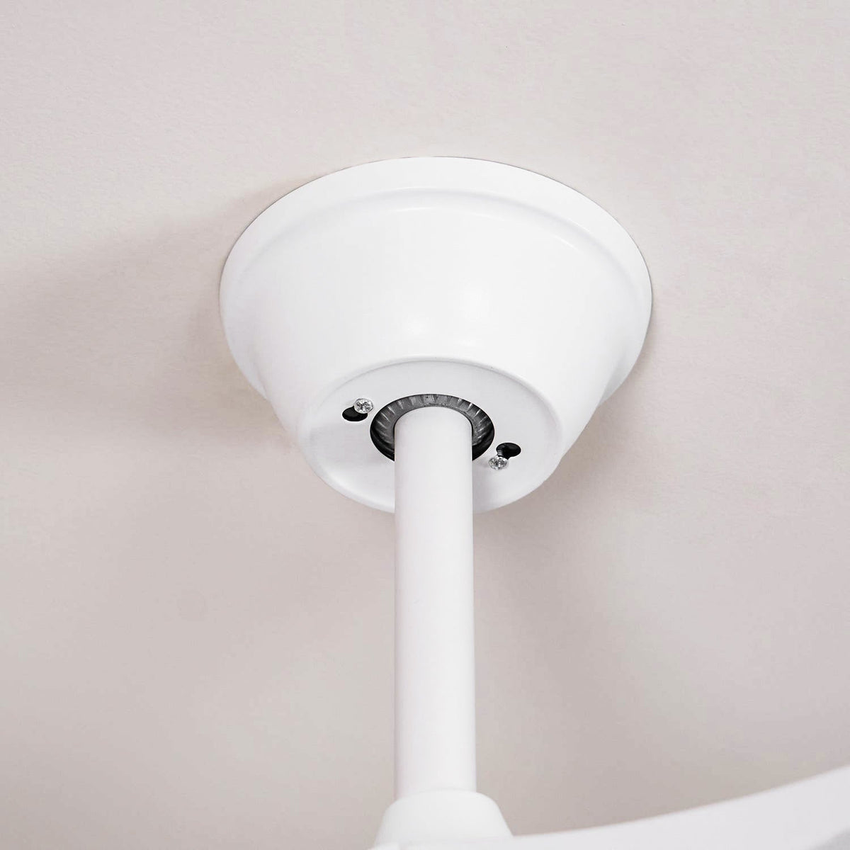 Liorueria wiatrak sufitowy z lampą