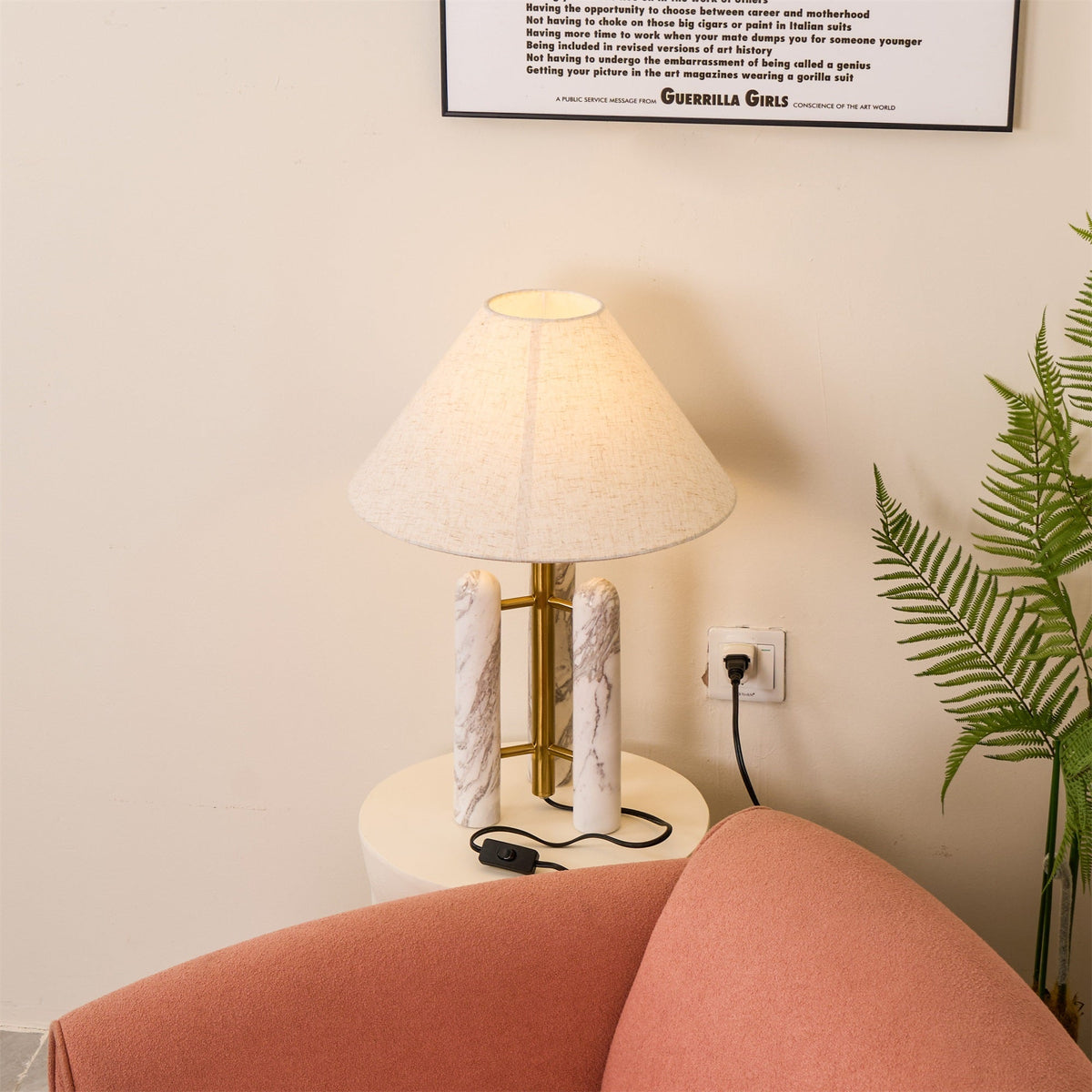 Trio nowoczesna lampa stołowa z marmuru