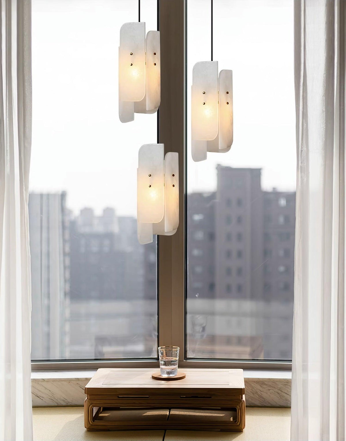 Vicarus warstwowa lampa wisząca z alabastrem