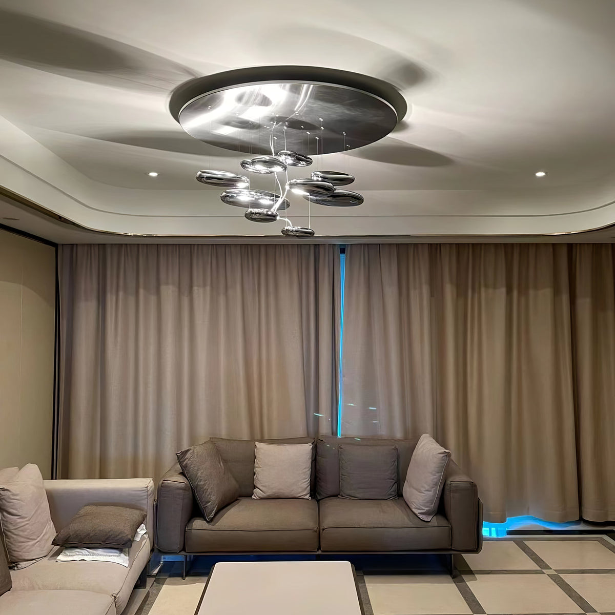 Lampa sufitowa Feririan Aluminiowy Kamyk