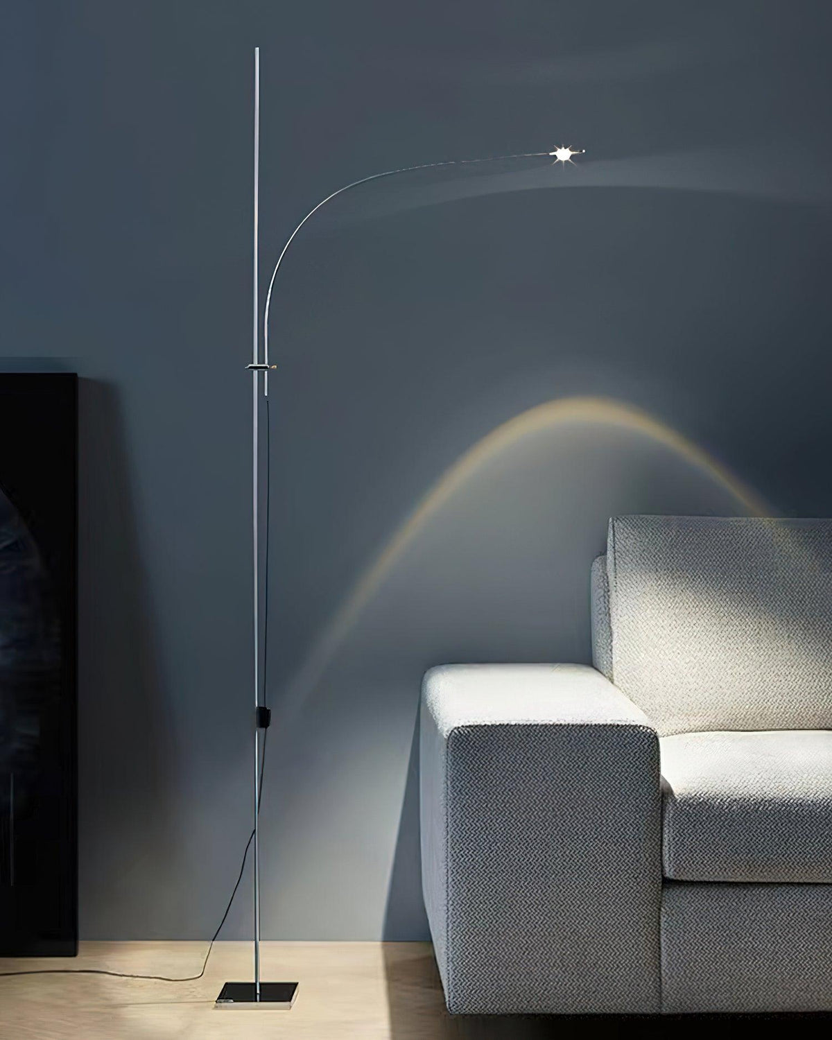 Zevenil minimalistyczna lampa stojąca