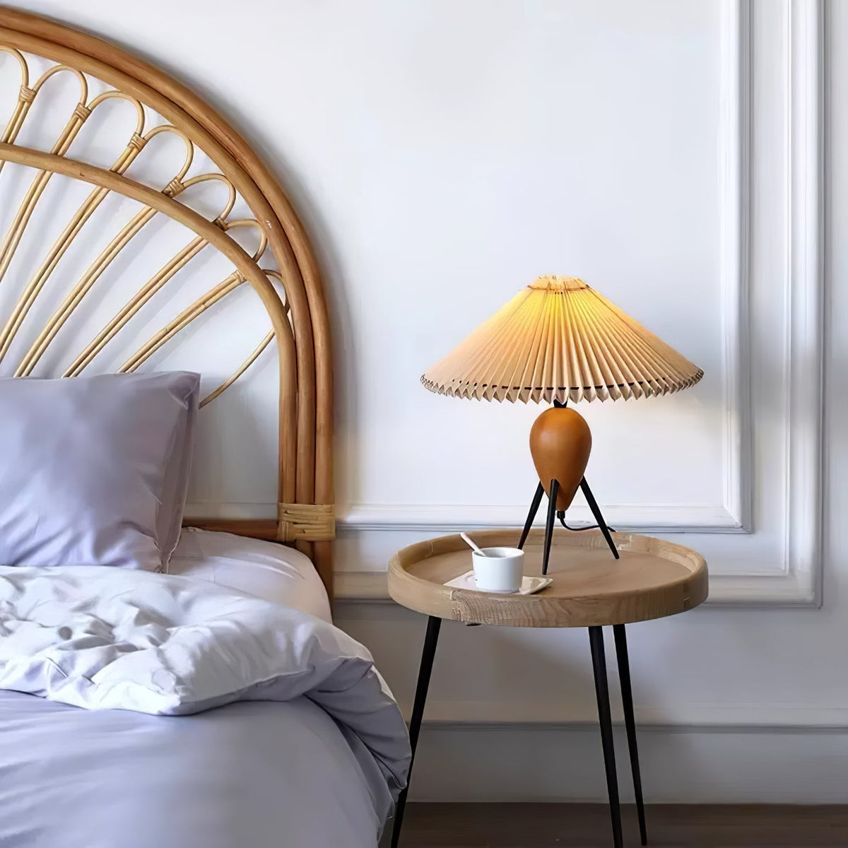 Elyse retro lampa stołowa z drewna i płótna