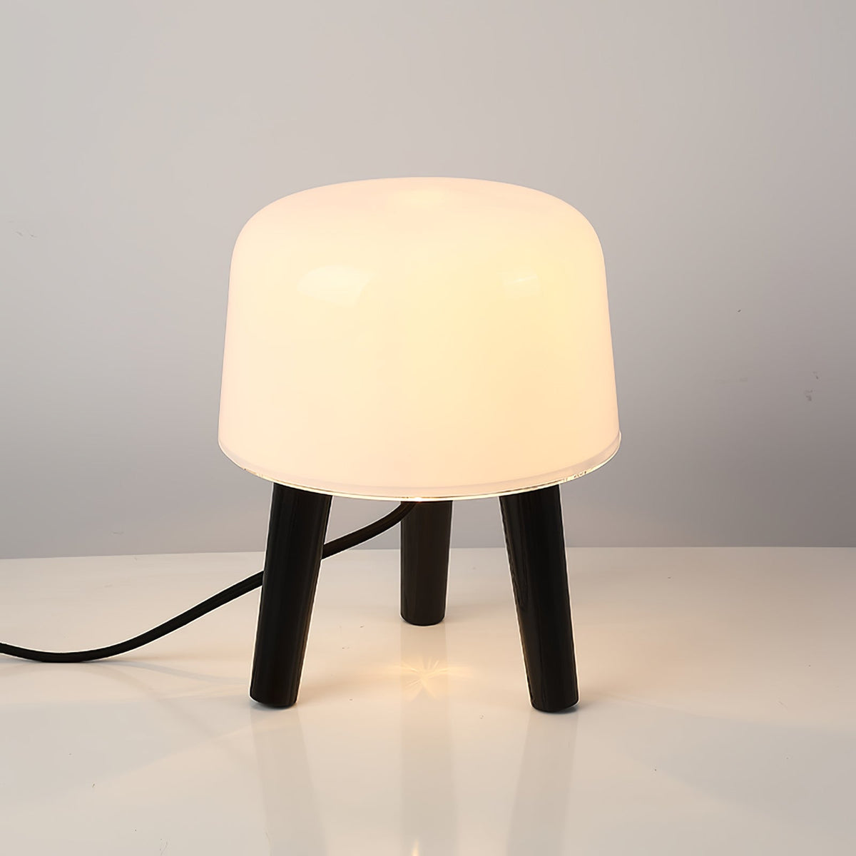 GlowPod lampa stołowa ze szkła i drewna w kolorze naturalnym & biała