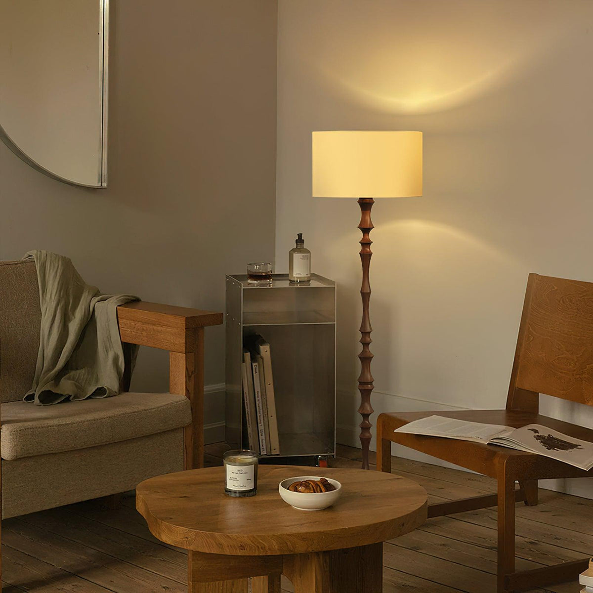 Vilten elegancka lampa stojąca z drewna