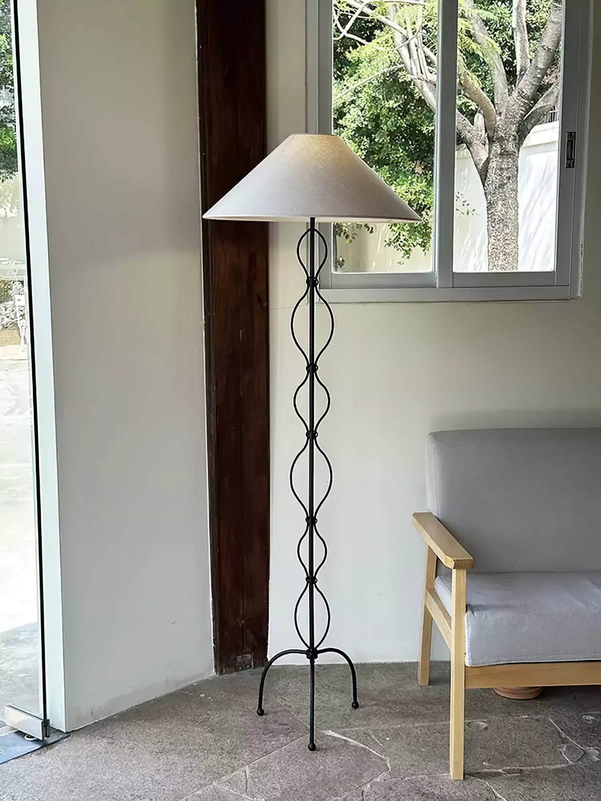 Jodi nowoczesna lampa stojąca