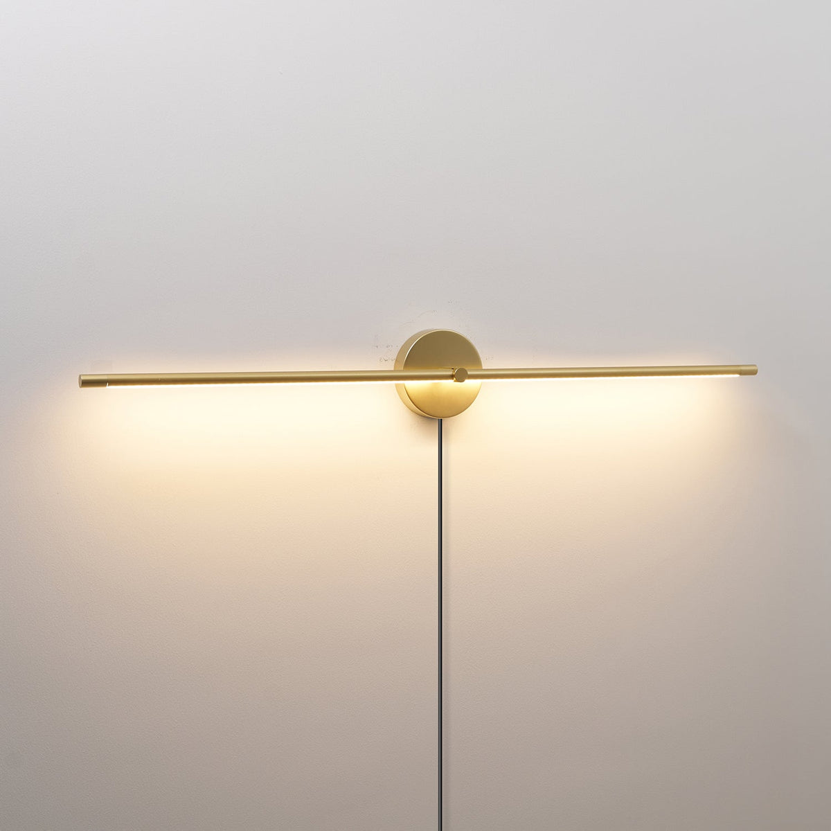Minimalist nowoczesny liniowy żyrandol LED podłączany do gniazdka kinkiet