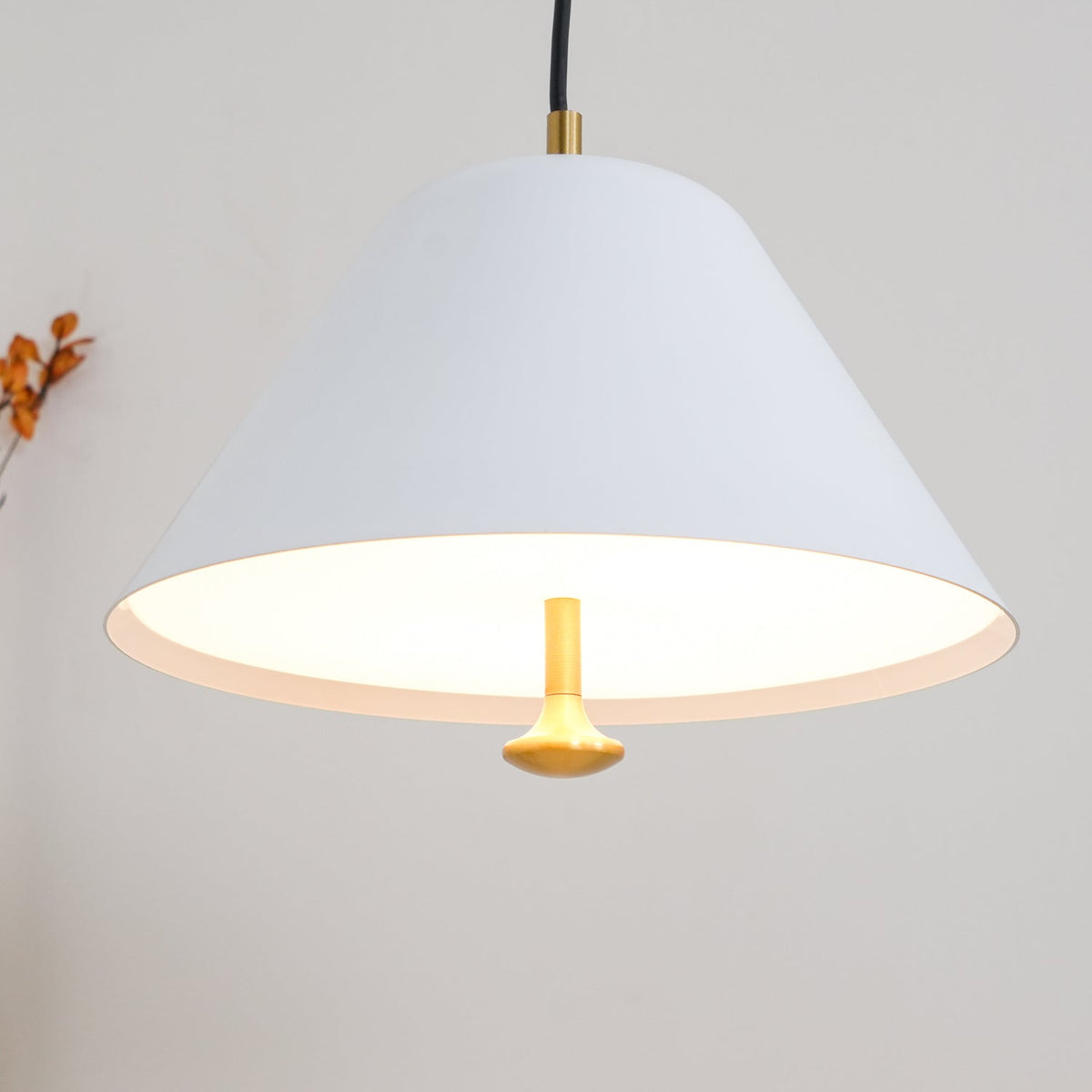 Evir lampa wisząca ze szkła z mosiądzu minimalistyczna