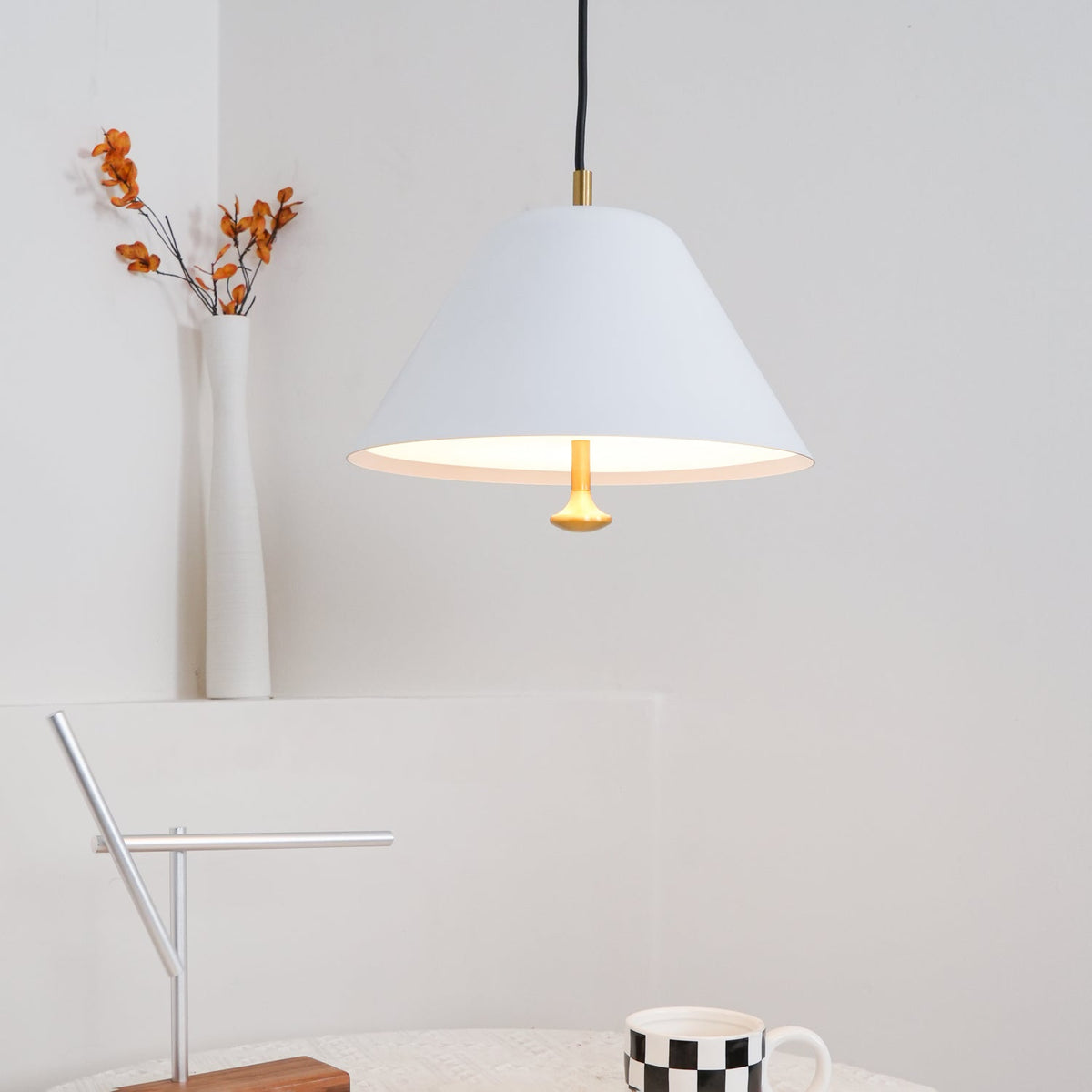 Evir lampa wisząca ze szkła z mosiądzu minimalistyczna