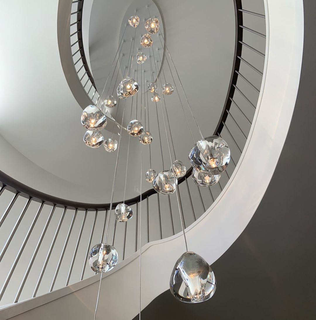 Gevlin żyrandol kryształowy w stylu postmodern luxury wiązany ze szkła