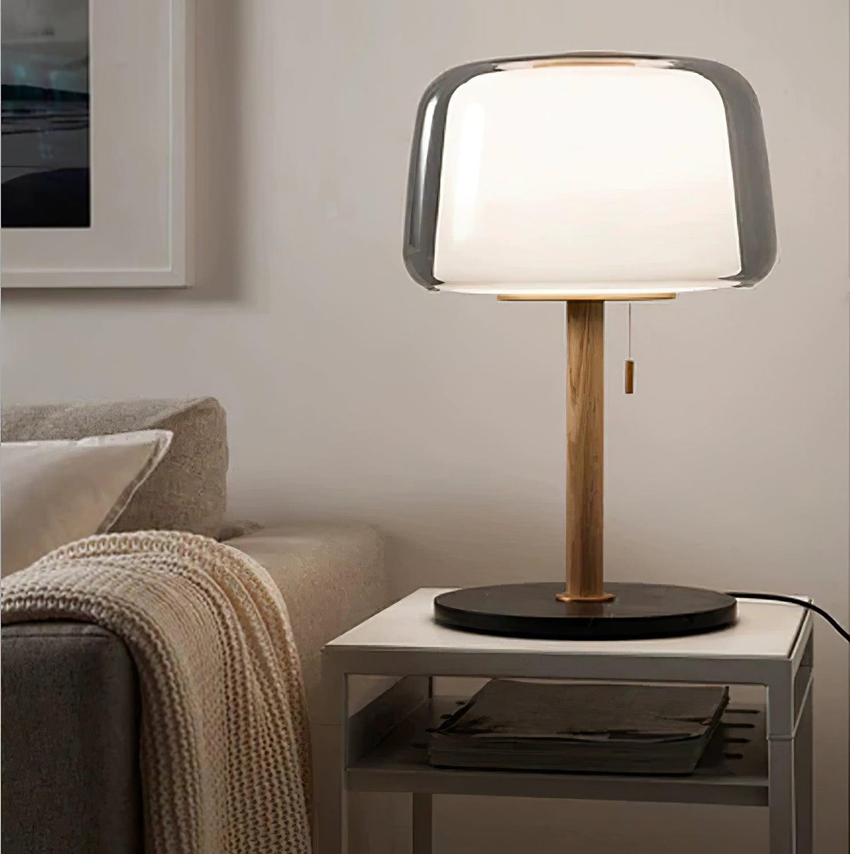 Gala lampa stołowa ze szkła i marmuru