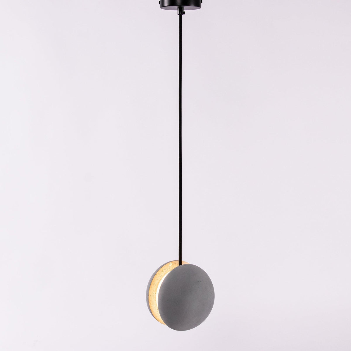 Umi lampa wisząca kula betonowa minimalistyczna industrialna