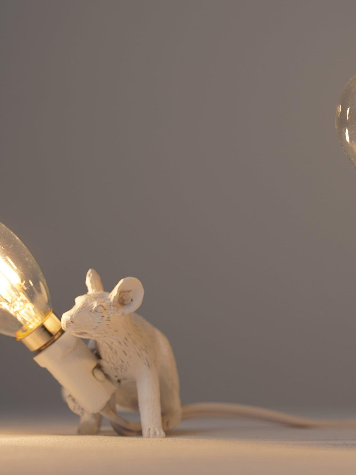Kalinix lampa stołowa ze sztucznego kamienia o fantazyjnym kształcie