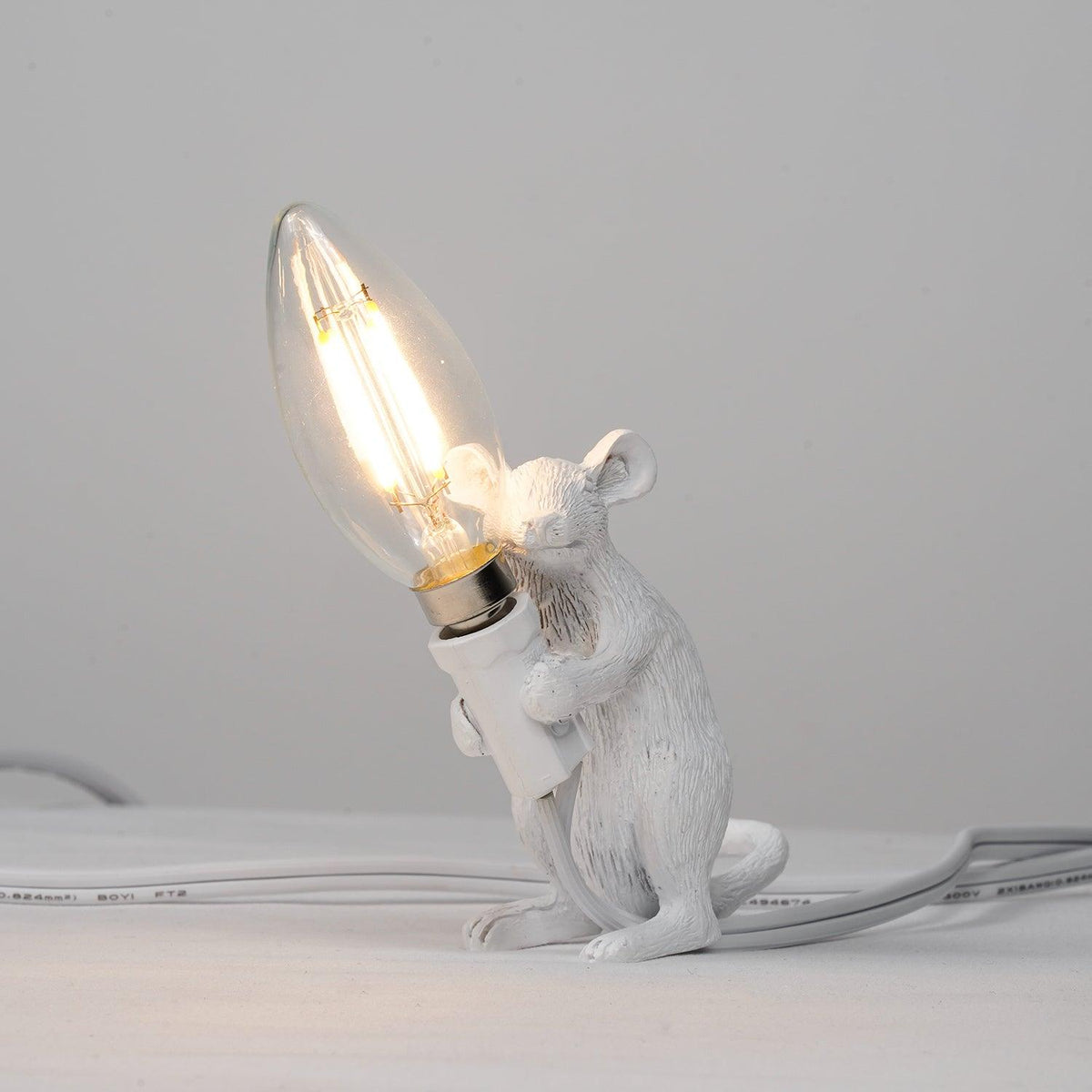Kalinix lampa stołowa ze sztucznego kamienia o fantazyjnym kształcie