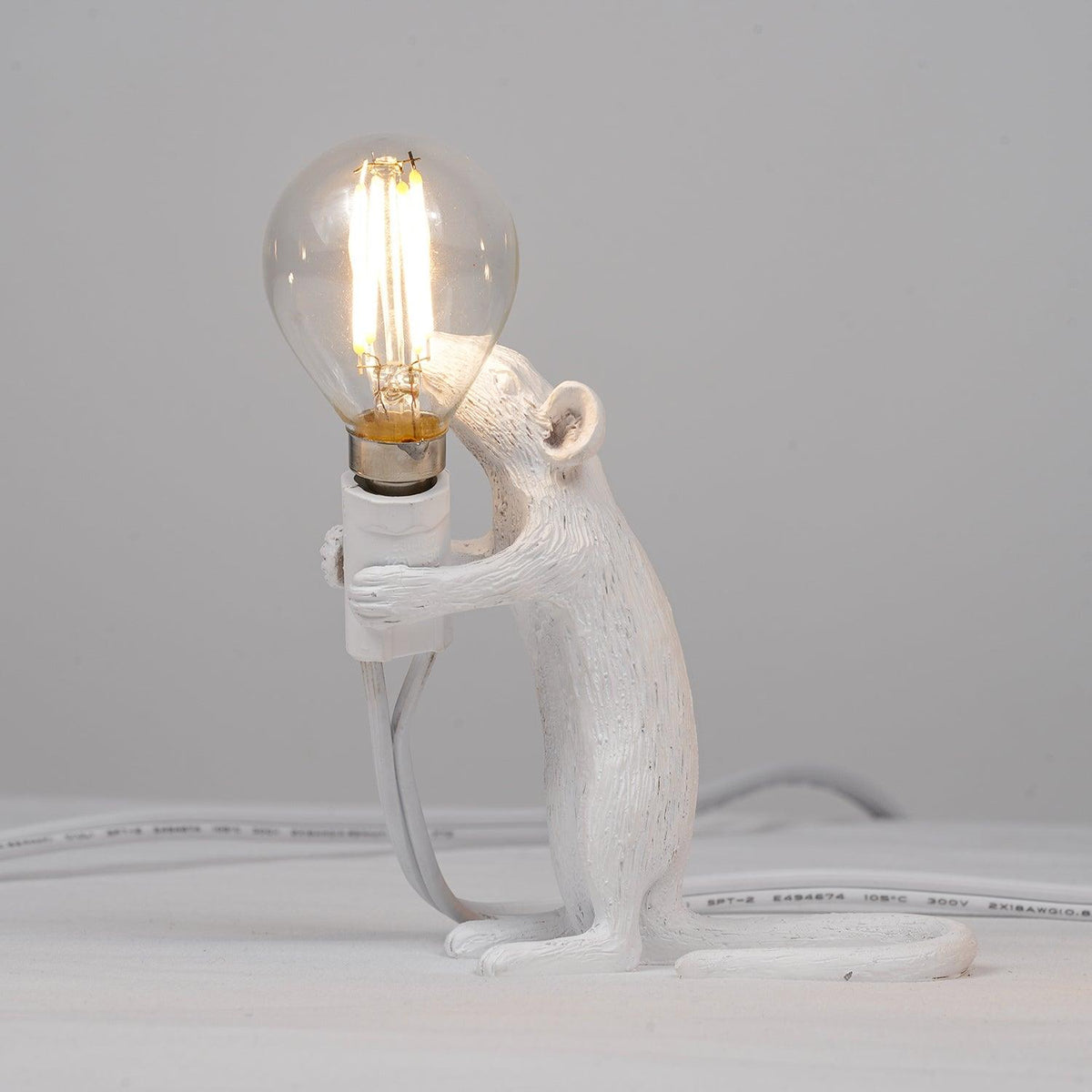 Kalinix lampa stołowa ze sztucznego kamienia o fantazyjnym kształcie