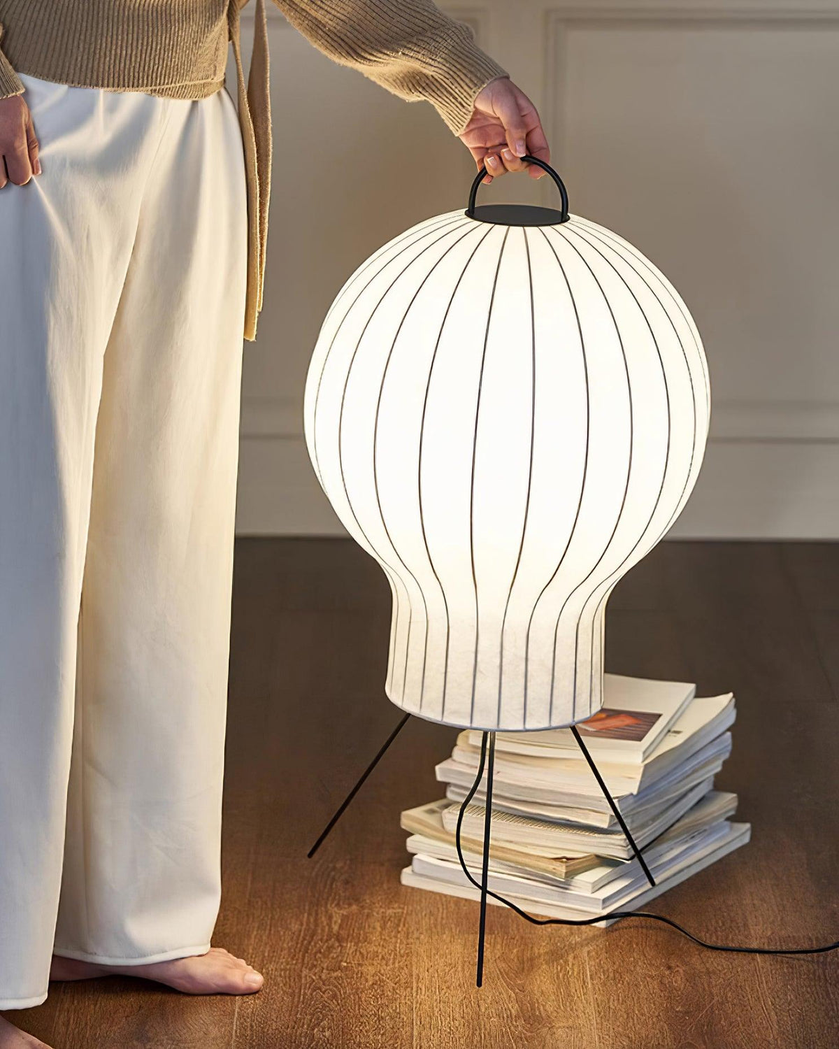Balloon minimalistyczna lampa podłogowa ze szlaku