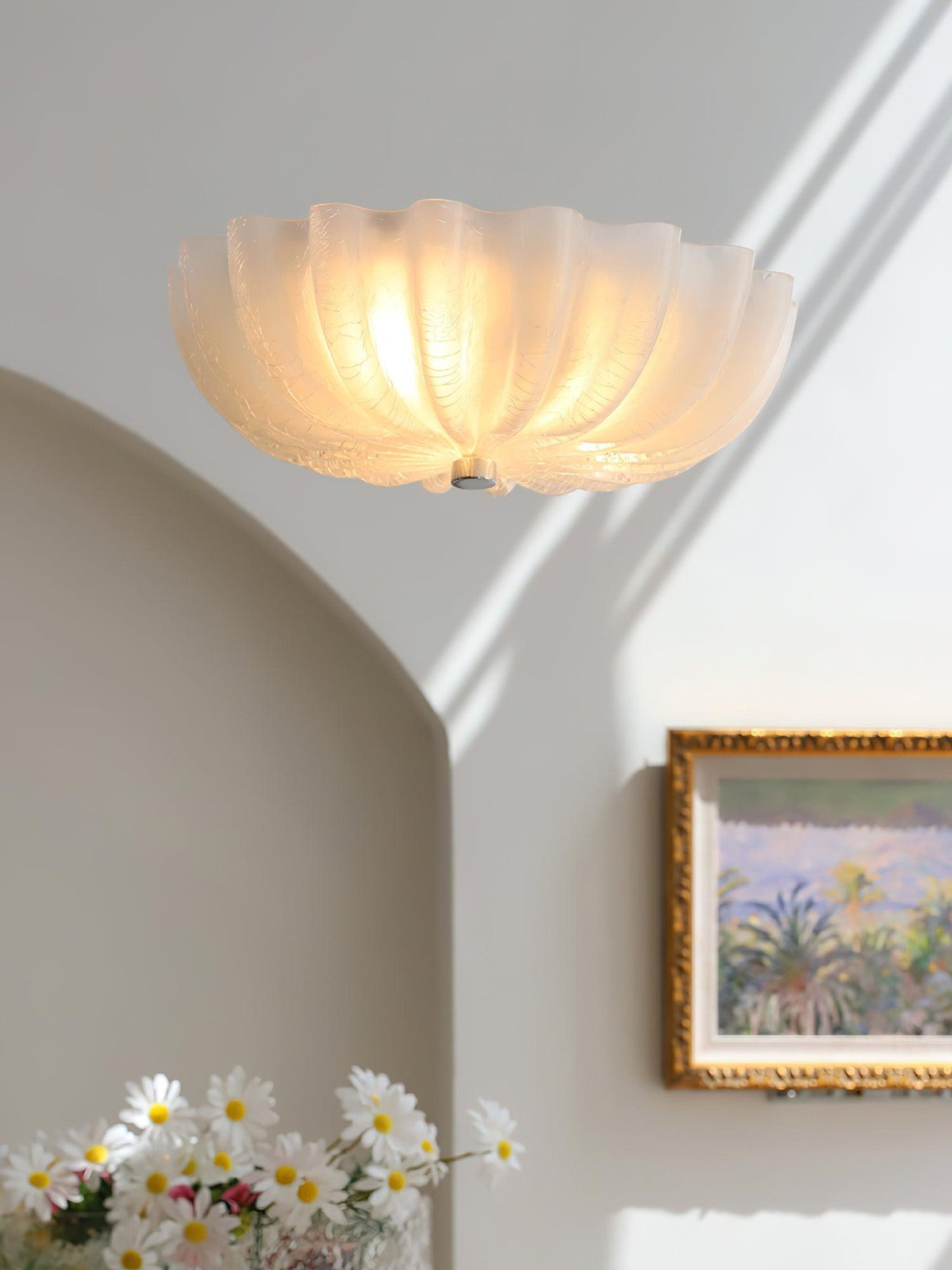 Urelis lampa sufitowa ze szkła wydmowanego w kształcie muszli