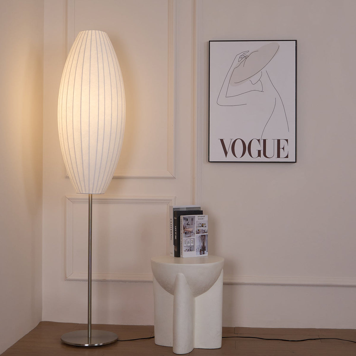 Bexno minimalistyczna lampa stojąca