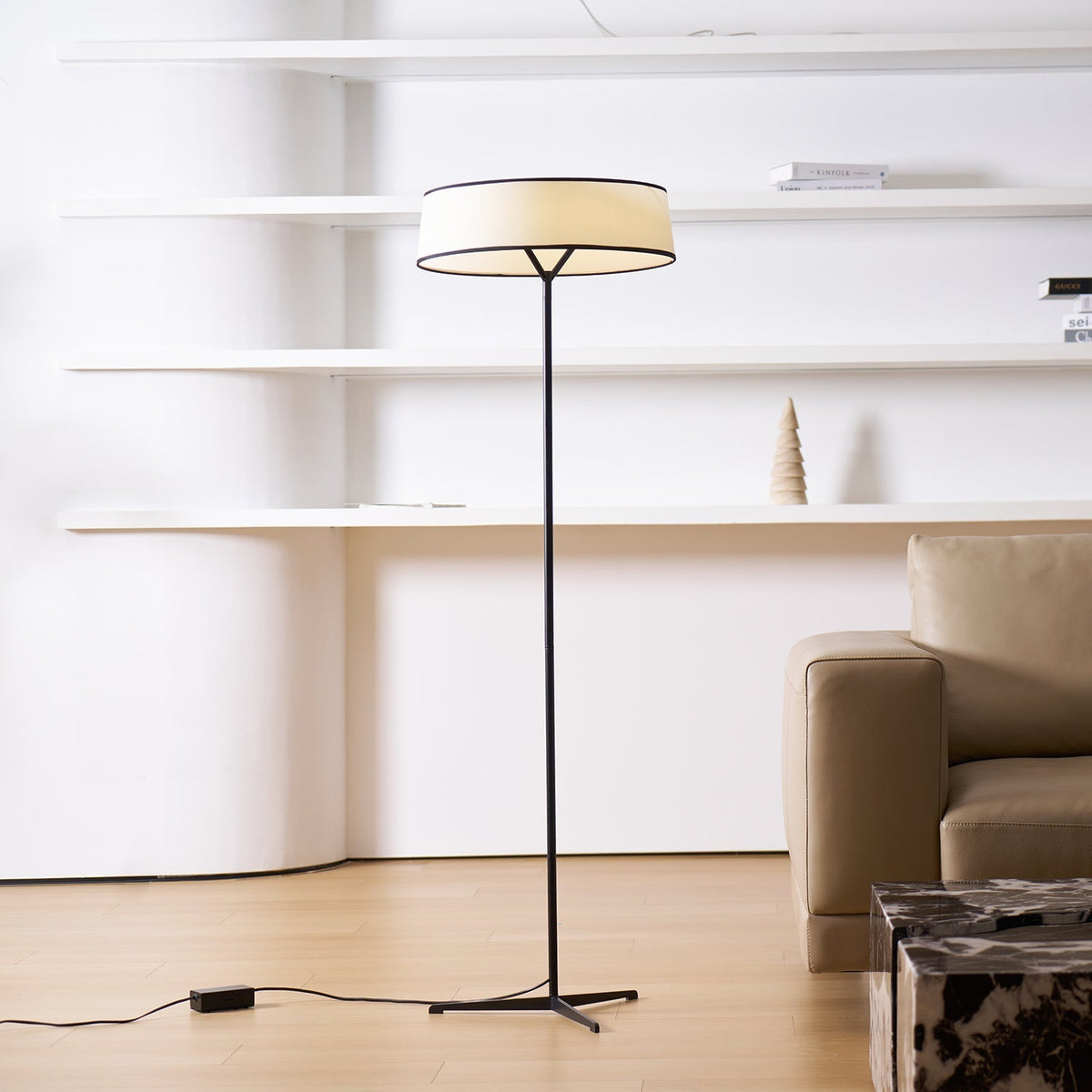 Zemaryre nowoczesna lampa stojąca