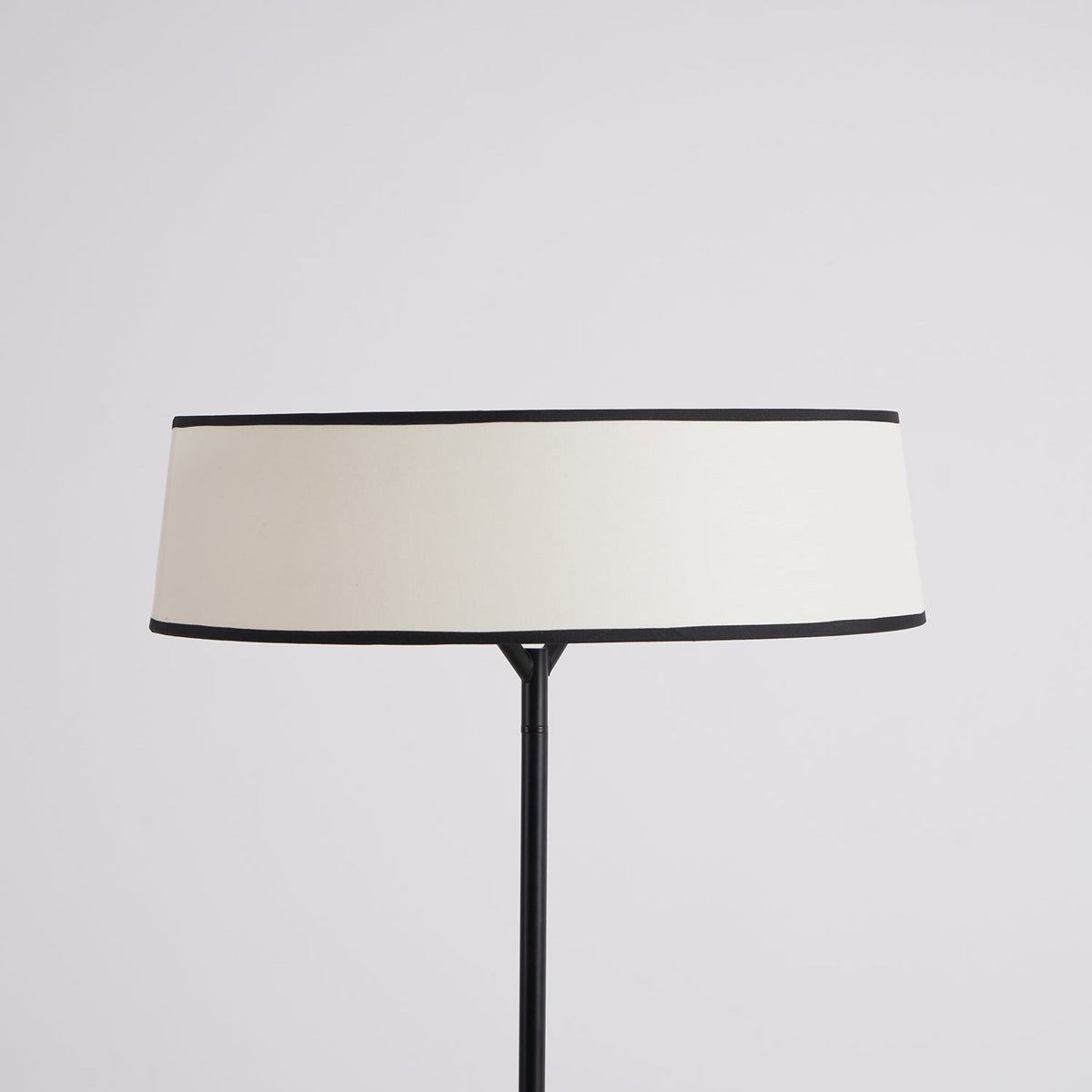 Zemaryre nowoczesna lampa stojąca