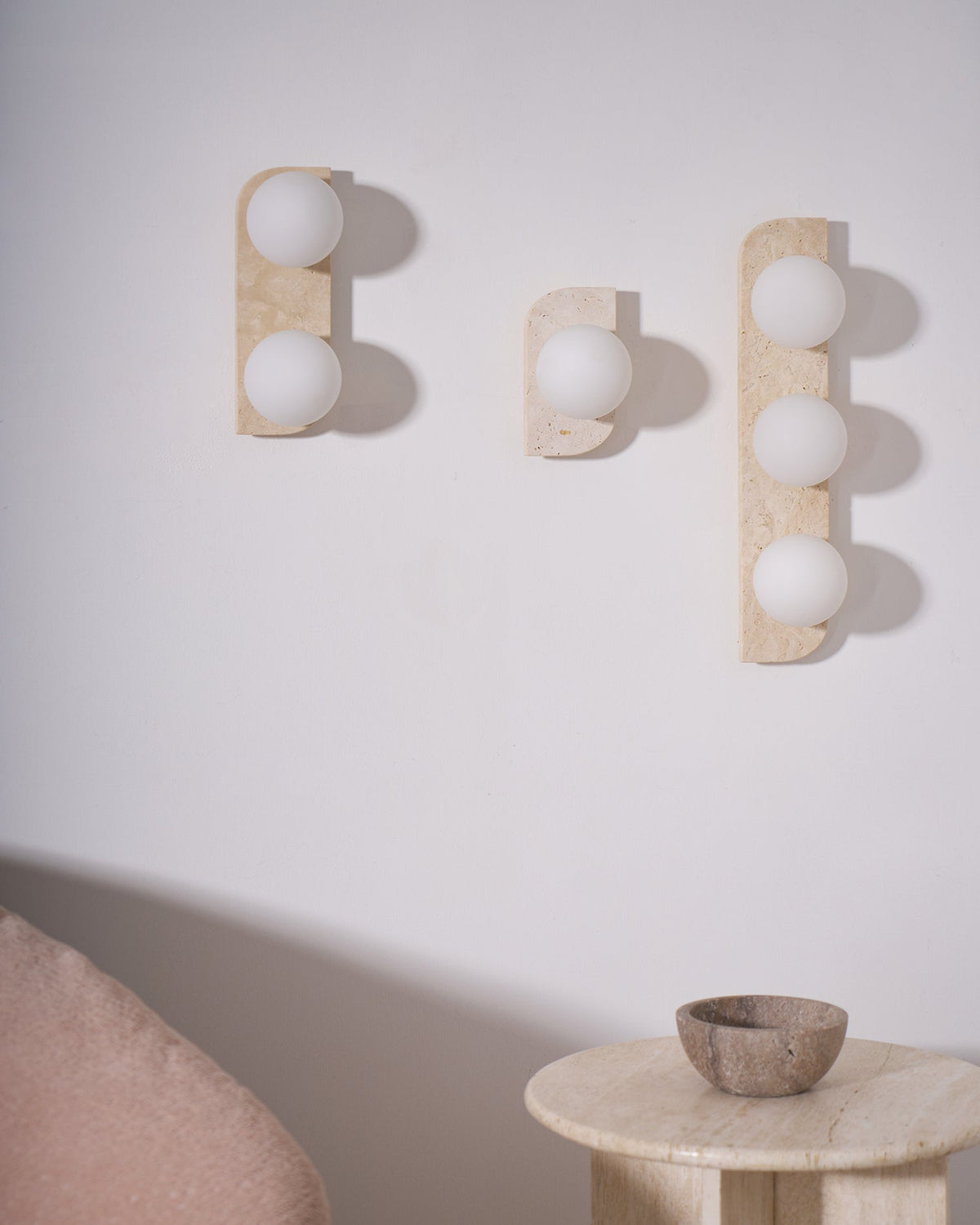 Kinkiet Minimalist Travertine Taviniella