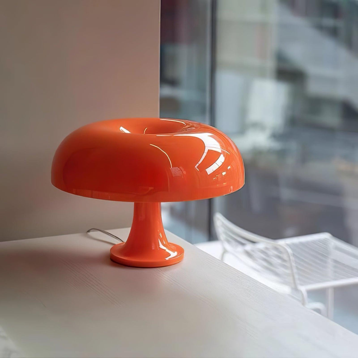 Orelielia zabawna retro lampa stołowa