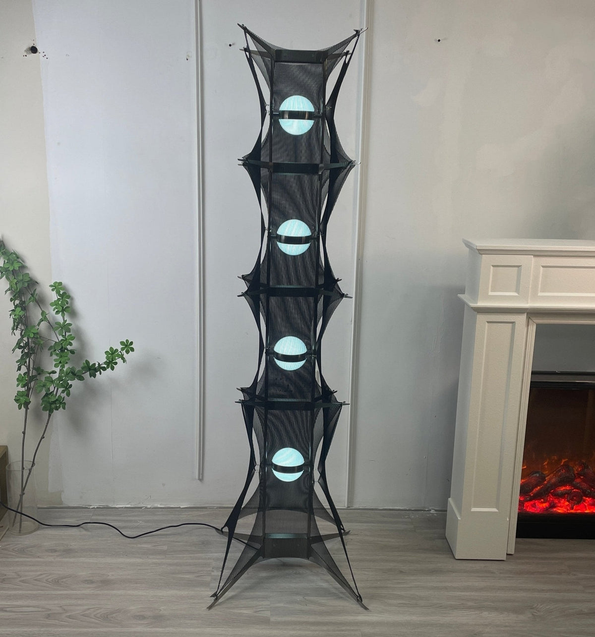 Miroia nowoczesna lampa stojąca