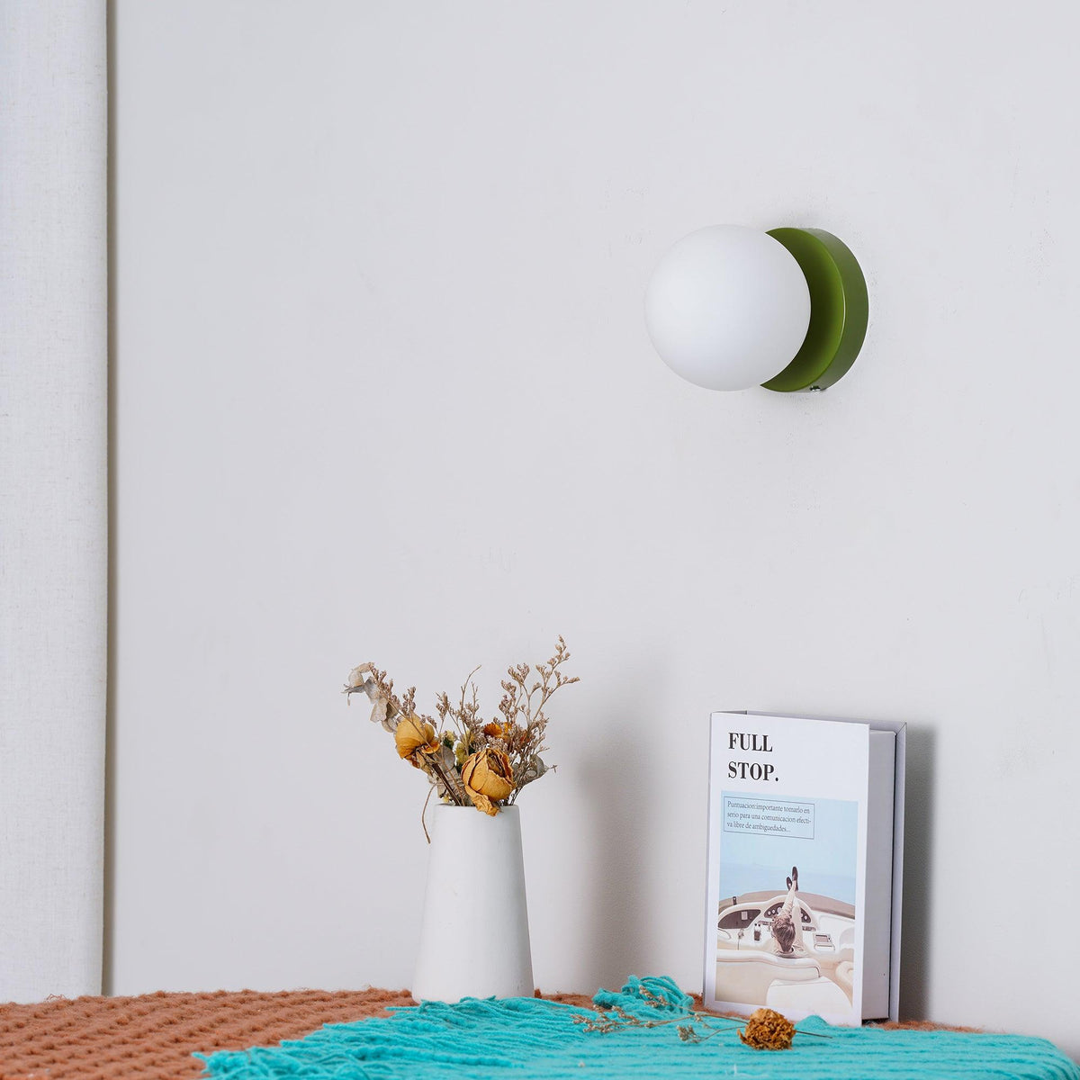 Celarella nowoczesna minimalistyczna kinkietowa lampa sufitowa ze szkła
