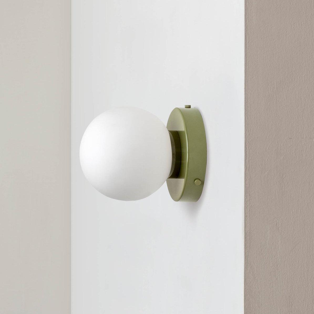 Celarella nowoczesna minimalistyczna kinkietowa lampa sufitowa ze szkła