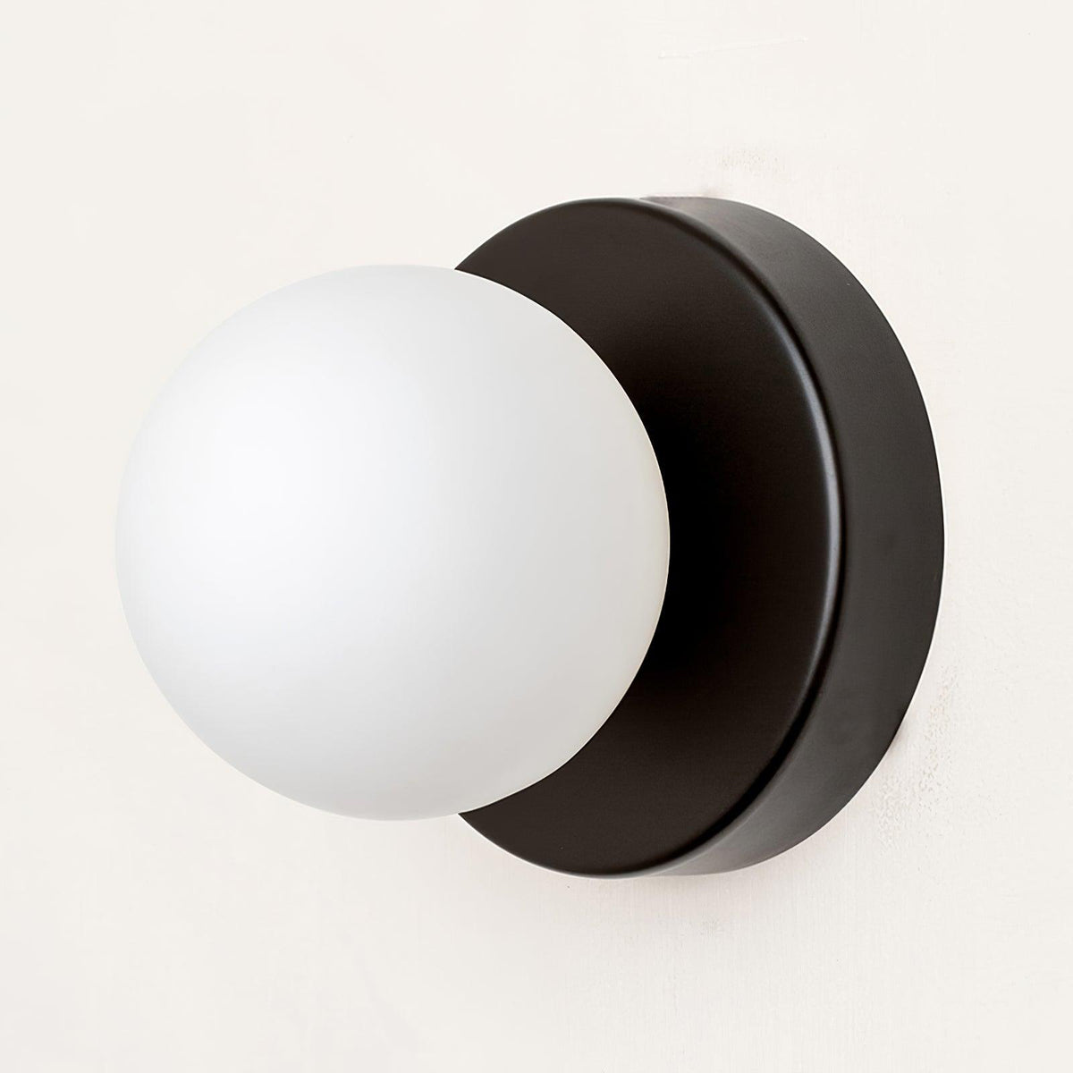 Celarella nowoczesna minimalistyczna kinkietowa lampa sufitowa ze szkła