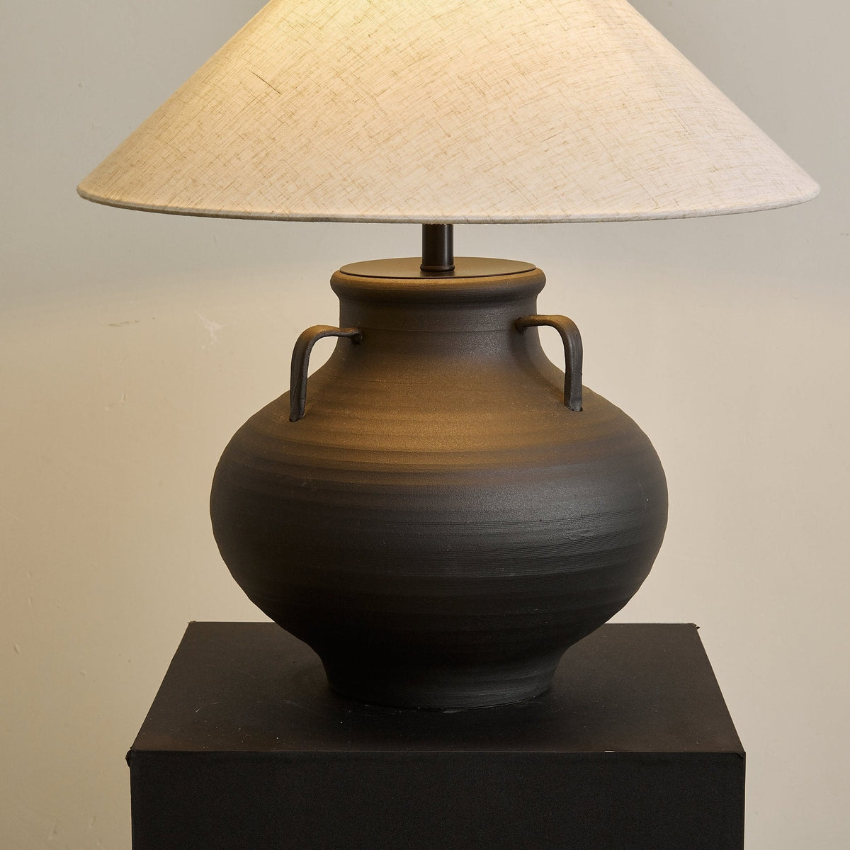 Lampa stołowa Clay Rustic Cone Jar