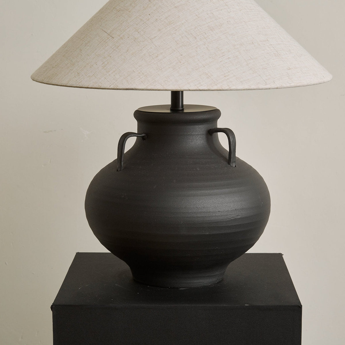 Lampa stołowa Clay Rustic Cone Jar