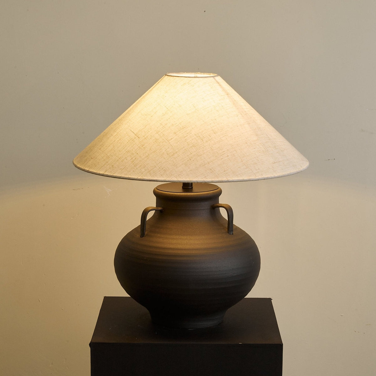 Lampa stołowa Clay Rustic Cone Jar