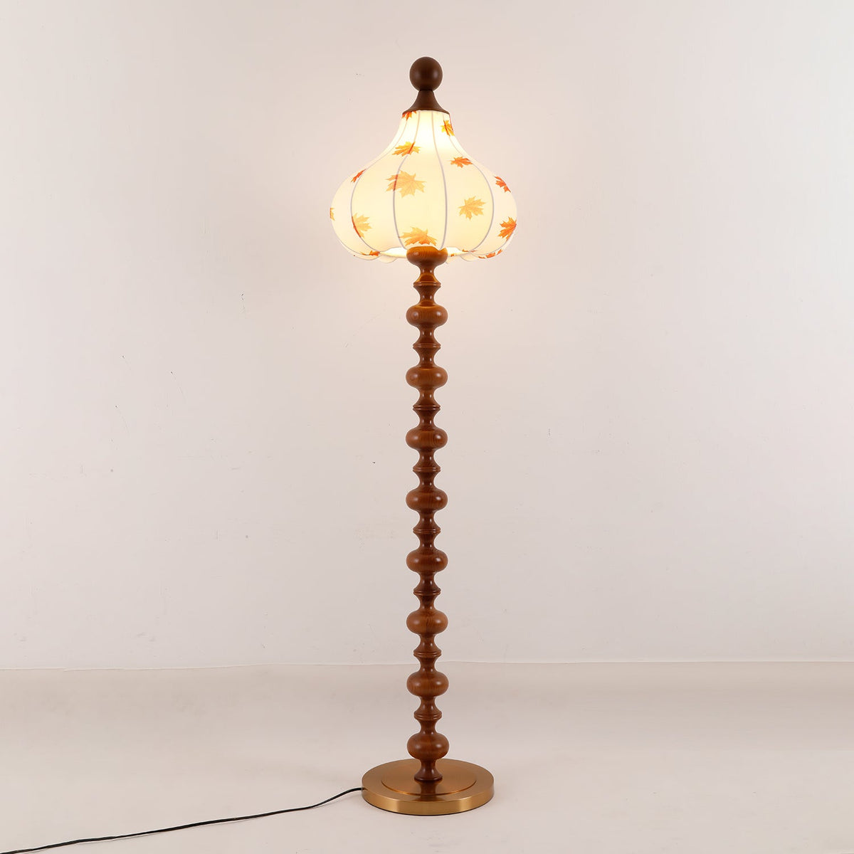Qrathen drewniana lampa stojąca z płótna w stylu retro