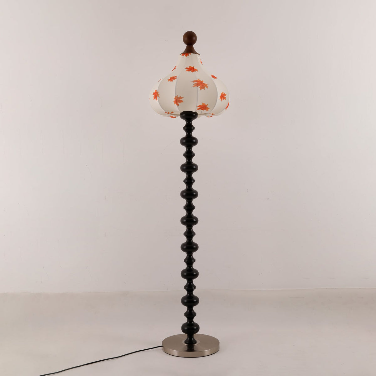 Qrathen drewniana lampa stojąca z płótna w stylu retro