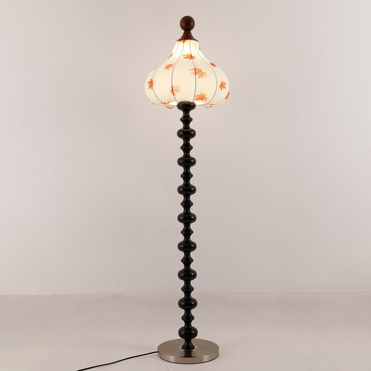 Qrathen drewniana lampa stojąca z płótna w stylu retro