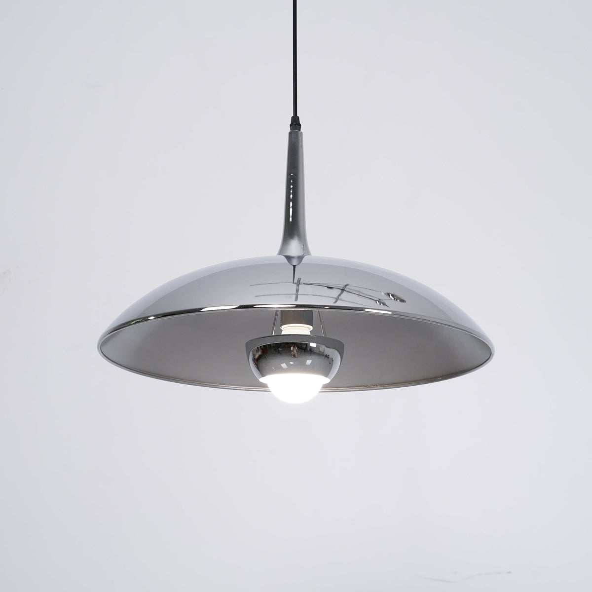 Virainenne lampa wisząca regulowana do salonu