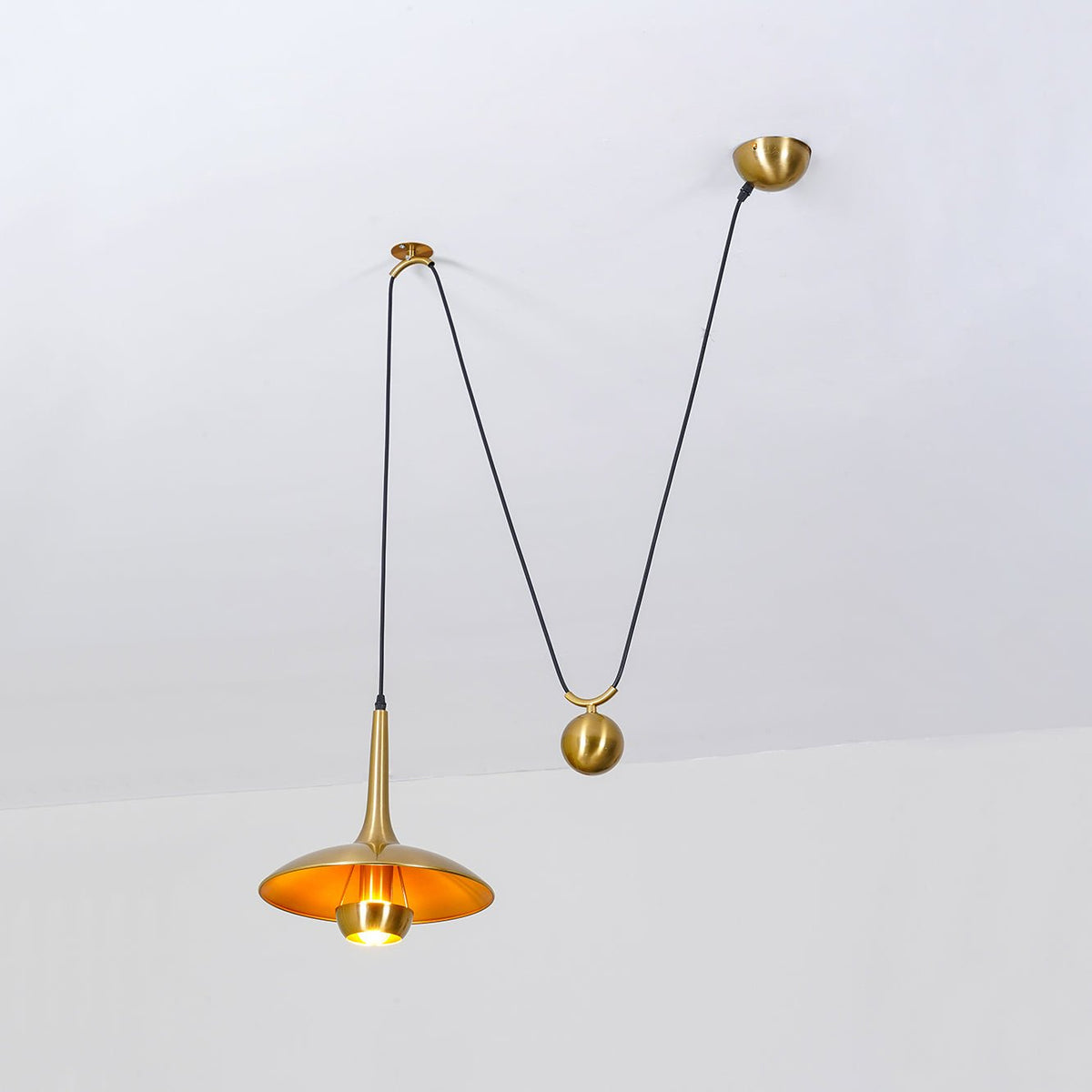 Virainenne lampa wisząca regulowana do salonu