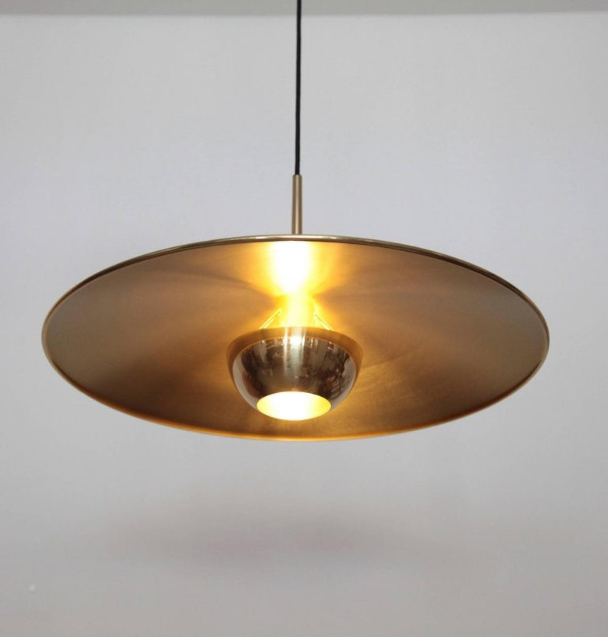 Virainenne lampa wisząca regulowana do salonu